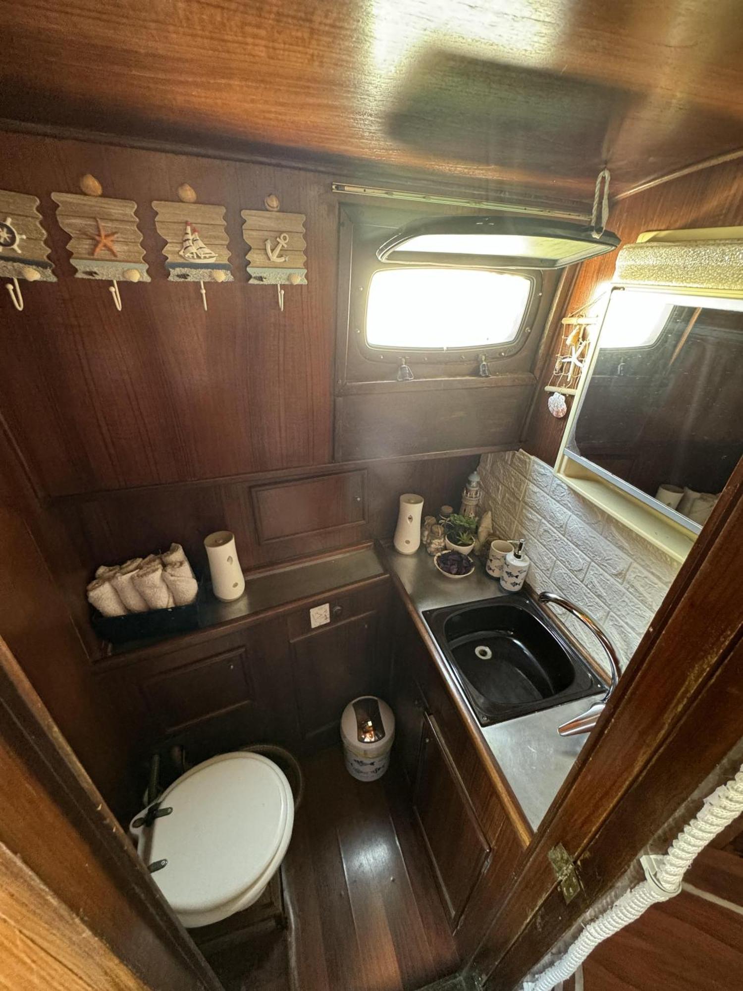 Aloha Jak'S Boat Alassio Eksteriør billede